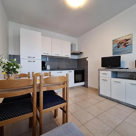 Daniela * Crikvenica