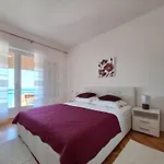 Daniela * Crikvenica