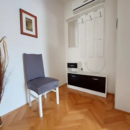 Daniela * Crikvenica