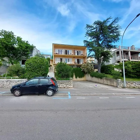 Daniela Apartment Crikvenica