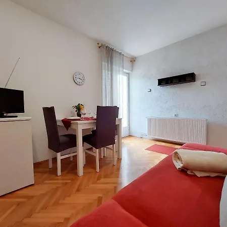 Daniela * Crikvenica