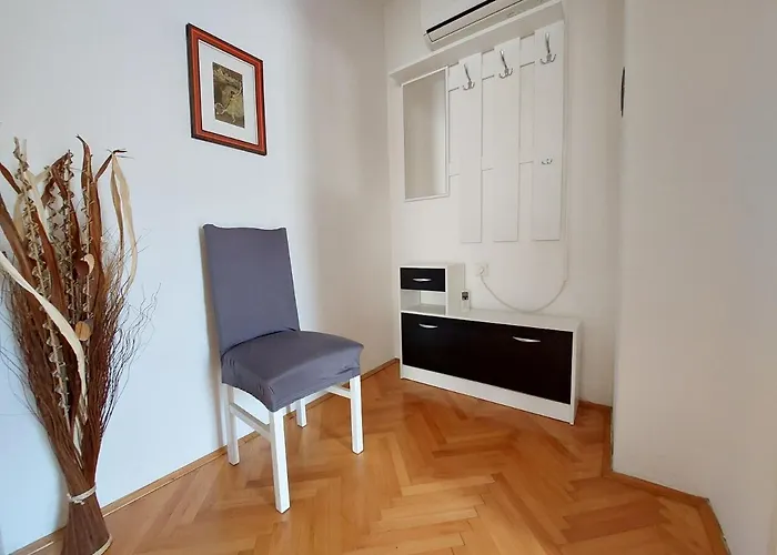 Daniela * Crikvenica